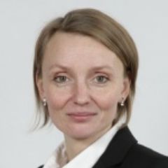 Попова Юлия